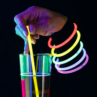 Lot de 15 Agitateurs ou Bracelets Fluo